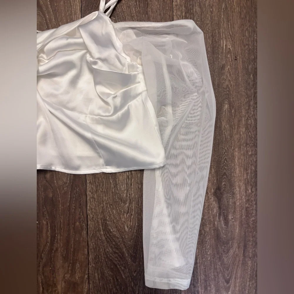 Princess Polly Satin and Sheer Top Sz 10-0345